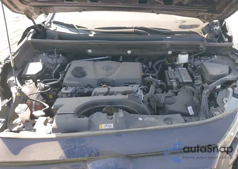 2019 Toyota Rav4 Xle z USA, uszkodzony, nr VIN 2T3W1RFV9KW051204